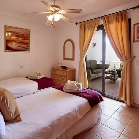 Casa Hawkeshead - Lh108 By Now Ltd * 普拉亚布兰卡